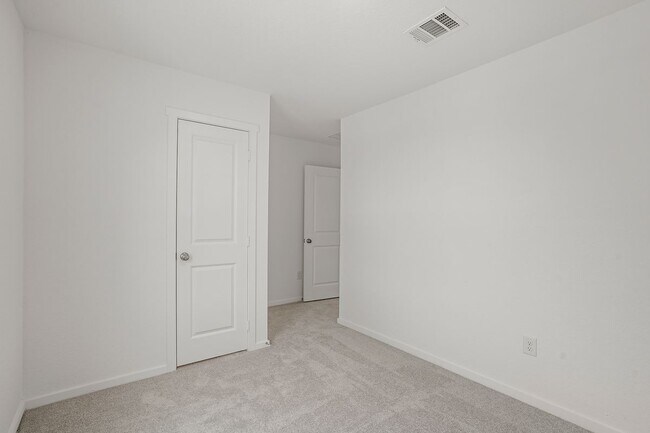 Building Photo - 7638 Aston Peak