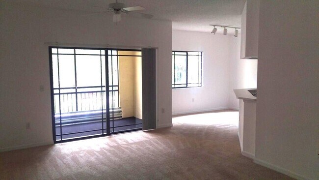 Building Photo - 2730 Anzio Ct