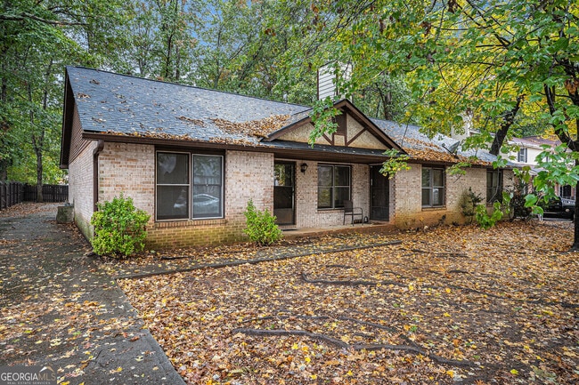 Primary Photo - 2610 Golfview Terrace SE