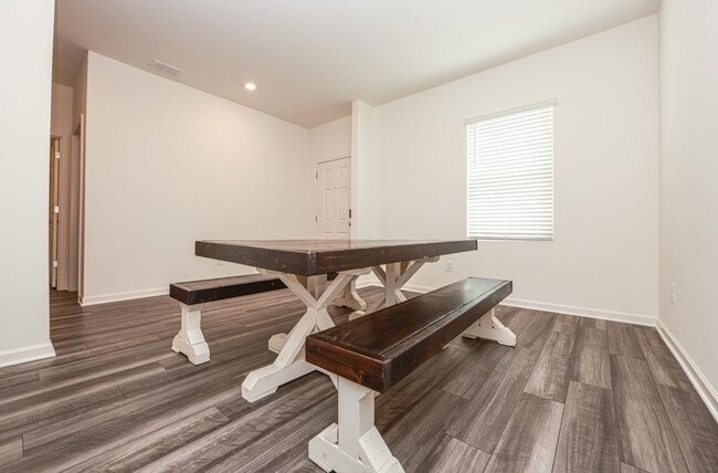 Building Photo - 78 Elmarry Ln