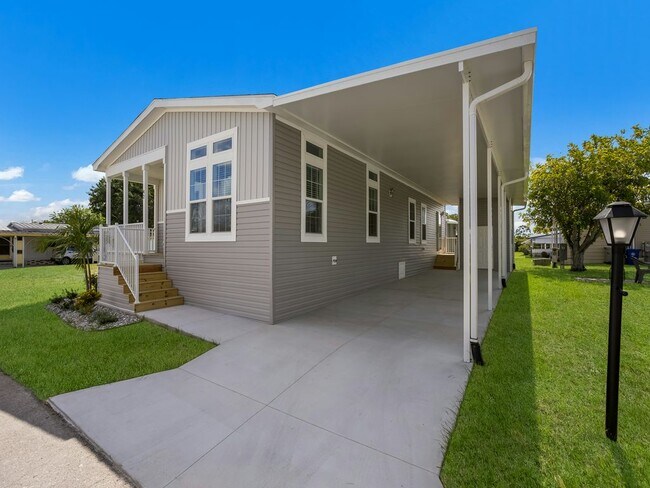 Building Photo - 425 Union St