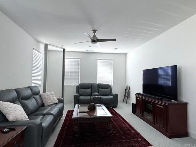 Building Photo - 911 Lindbergh Dr