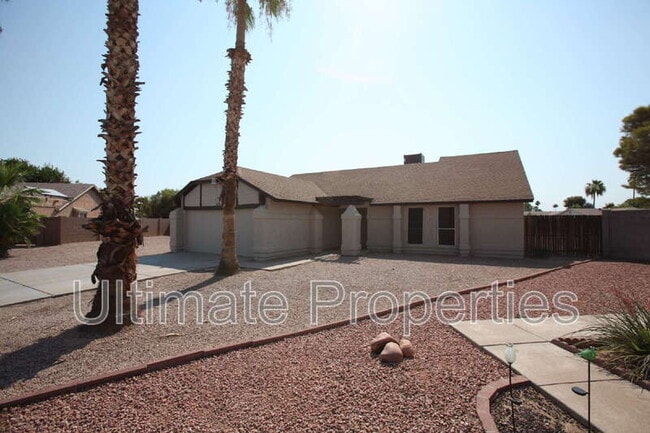 Building Photo - 1803 W Barrow Dr