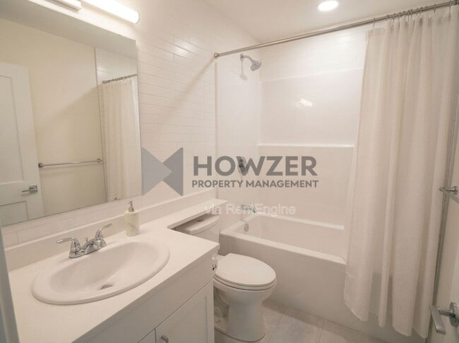 Building Photo - 24 Crocker Dr