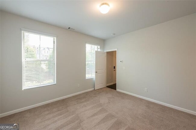 Building Photo - 2182 Talmai Dr