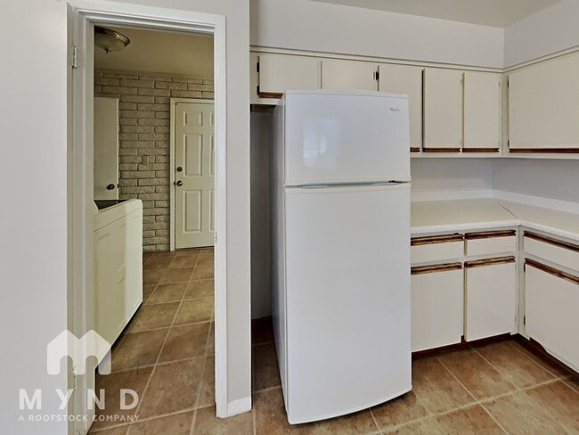 Building Photo - 18230 North 42nd Pl