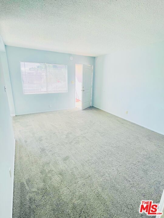 Building Photo - 12210 Birch Ave