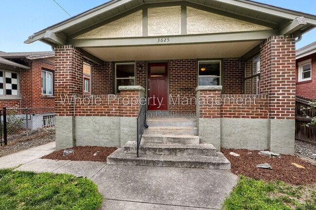 Building Photo - 3625 Vine St