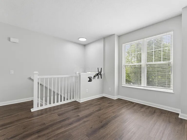 Building Photo - 4136 Cambron Dr