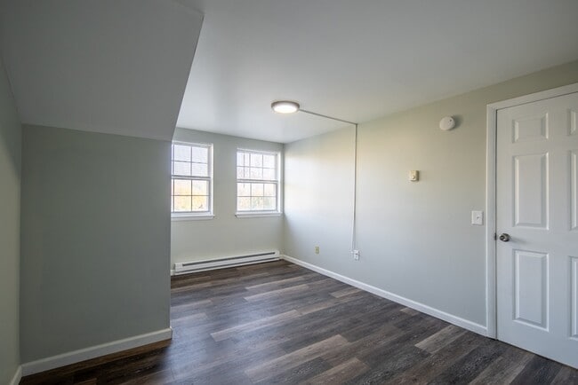 Building Photo - 50-62 East Street - 1C