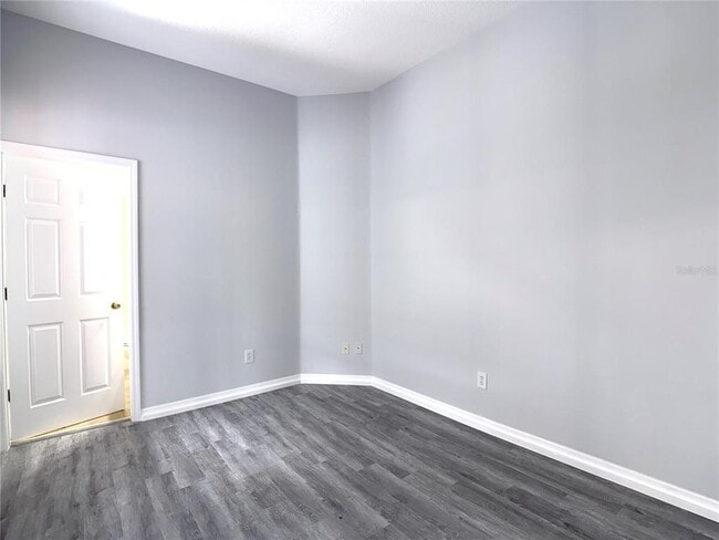 Building Photo - 448 Coventry Rd