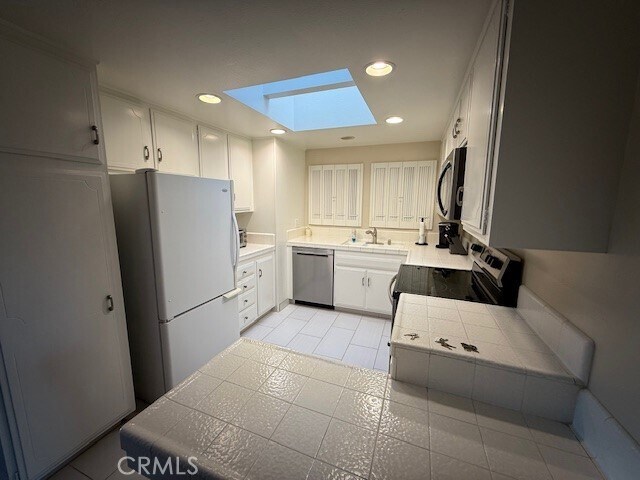 Building Photo - 3106 Via Serena S