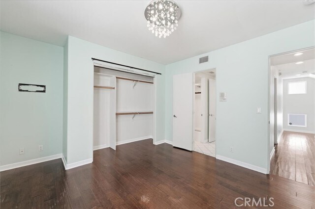 Building Photo - 935 1st St