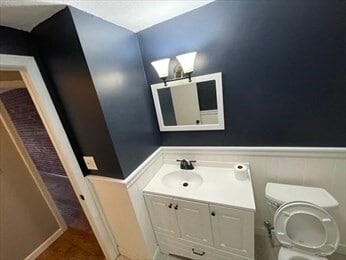 Building Photo - 36 Greentree Ln