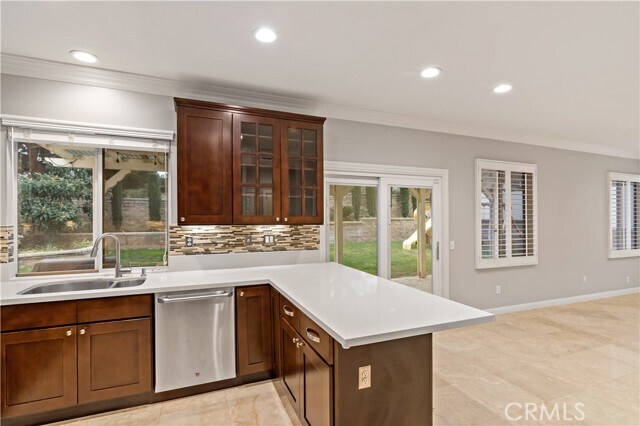 Building Photo - 1472 Pinewood Dr