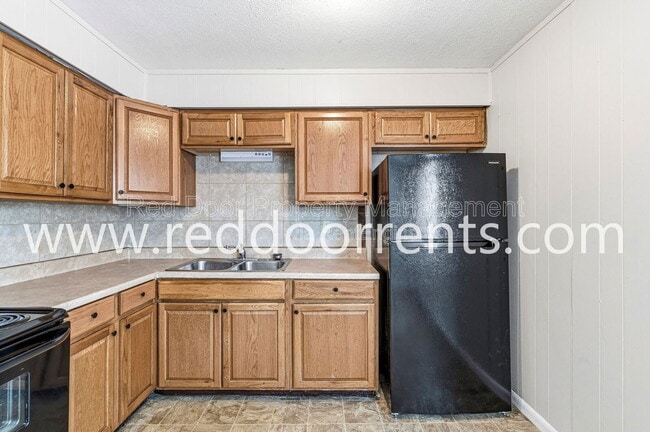 Building Photo - 7026 Kimberly Ln