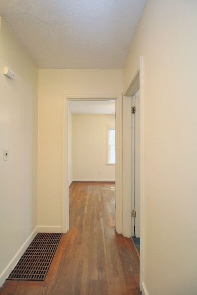 Building Photo - 7323 N McKenna Ave