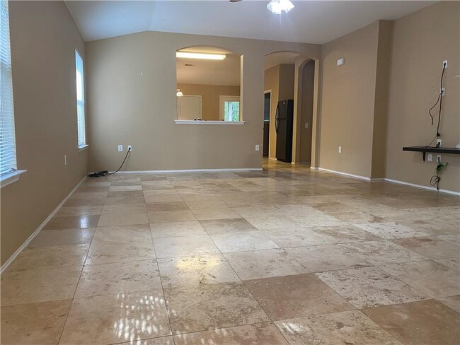Building Photo - 5125 English Glade Dr