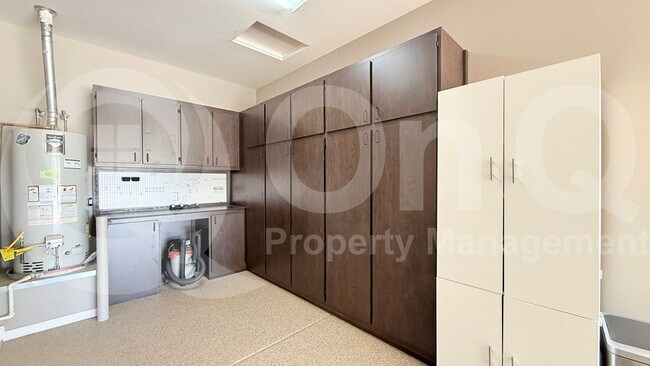 Building Photo - 20508 W Carlton Manor