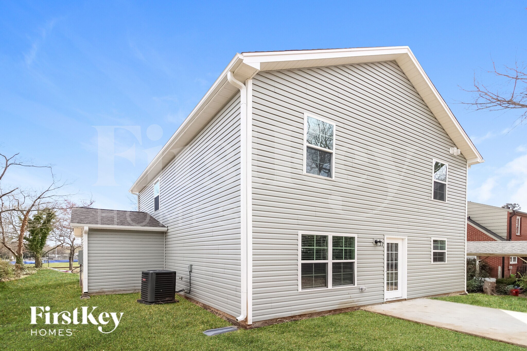 Building Photo - 718 Ferndale Blvd