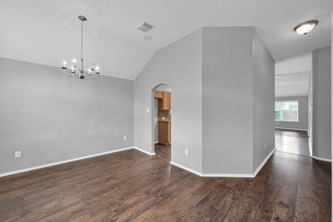 Building Photo - 18441 Sunrise Oaks Ct