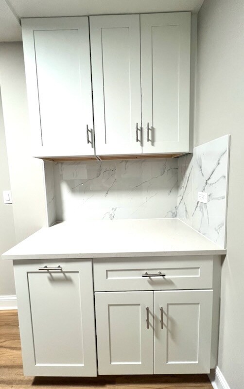 Building Photo - 10353 Dearlove Rd