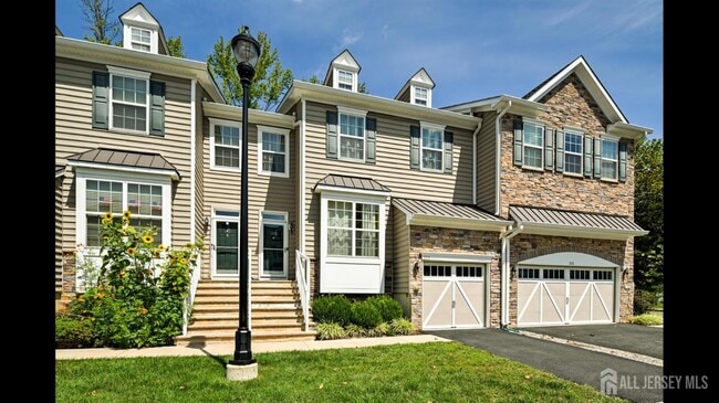 Building Photo - 202 Downey Ln