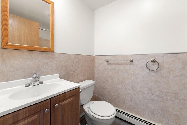 Building Photo - 338 Johnston Ave