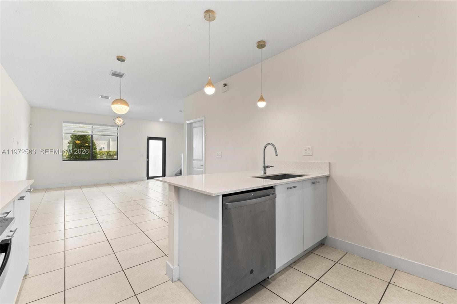 Building Photo - 4546 NW 83rd Ave