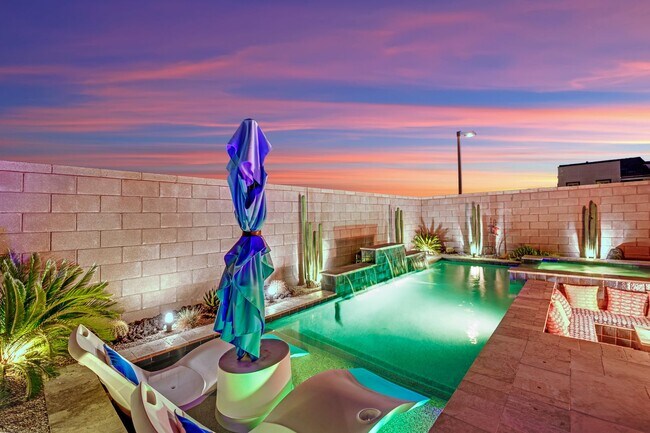 Building Photo - Newer West Summerlin Home With Pool, Spa a...