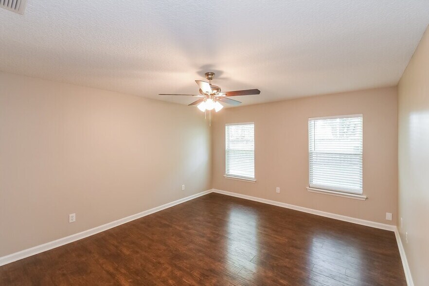 Building Photo - 2760 Cold Creek Blvd