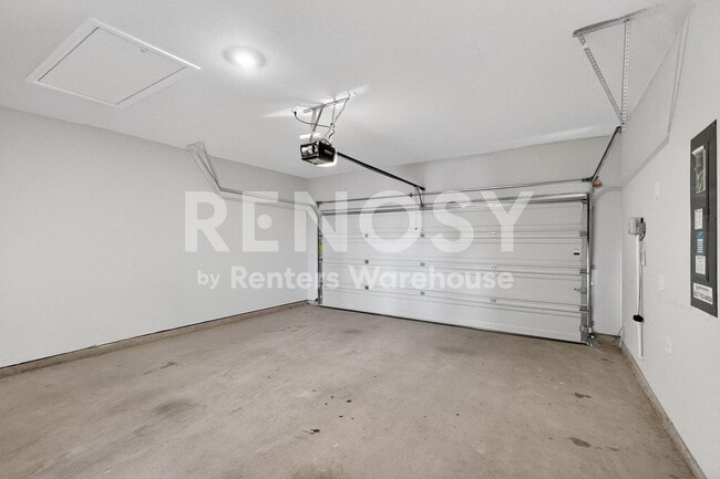 Building Photo - Completely Refreshed Fort Worth Home **** One month Rent Concession*****