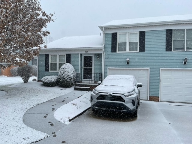 Primary Photo - 797 Glenrock Dr