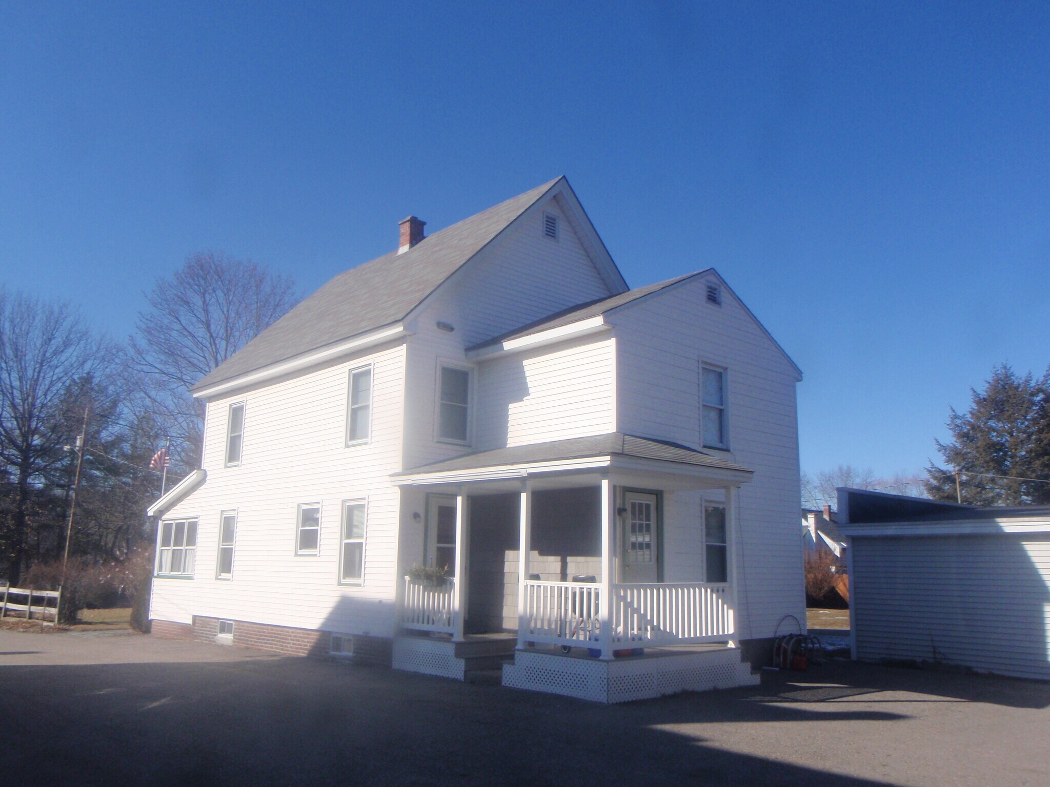 Building Photo - 51 Ashuelot St