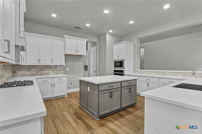 Building Photo - 524 Teakmill Trail