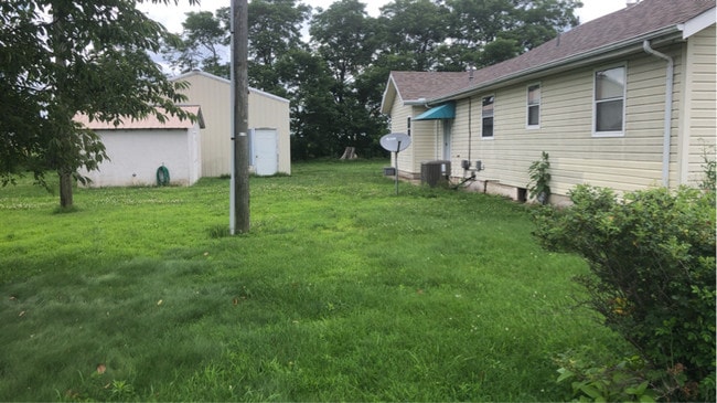 Building Photo - 12875 Galyean Rd