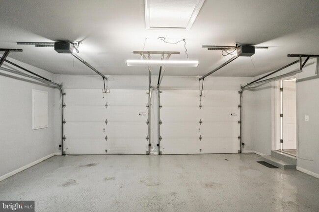 Building Photo - 9312 Sprinklewood Ln