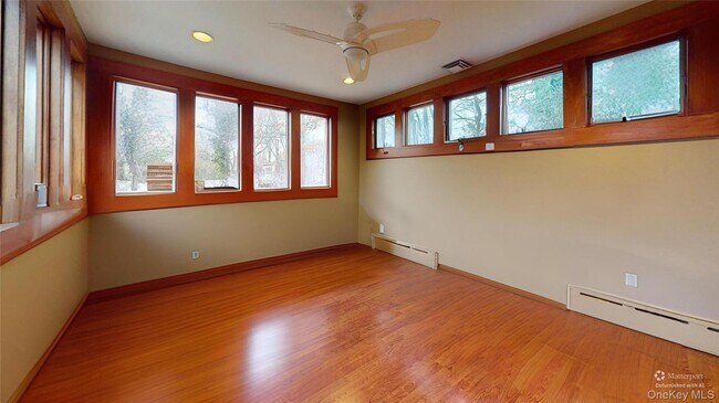 Building Photo - 11 Rockhill Rd