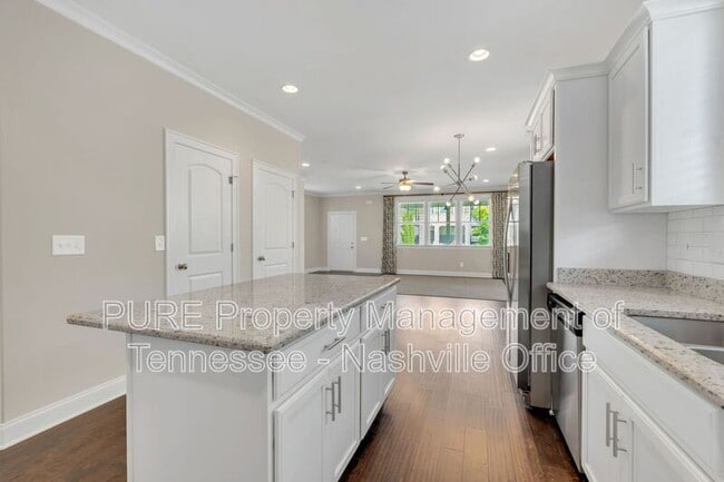 Building Photo - 2210 Worthington Ave