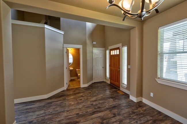 Building Photo - 61167 Cone Flower St