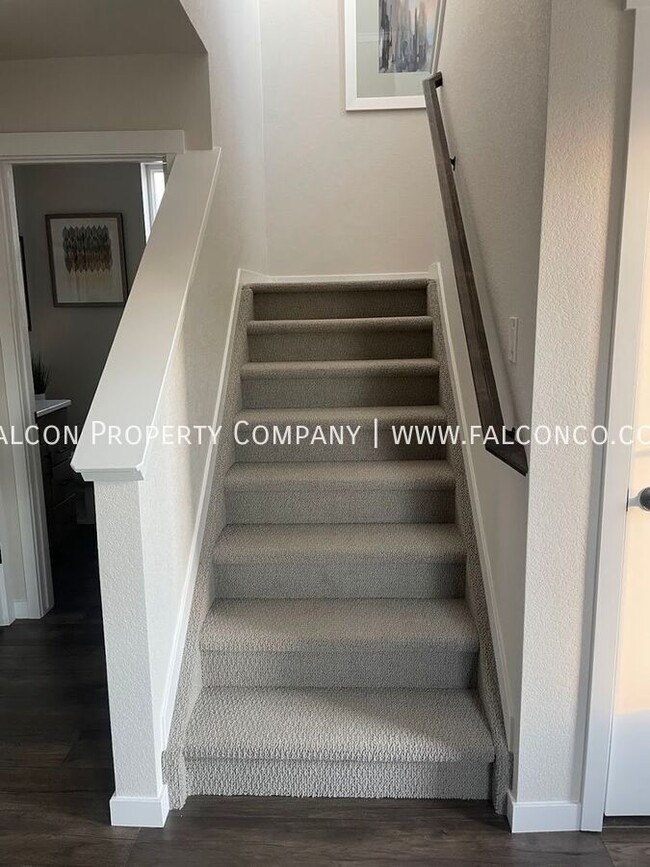 Building Photo - 8224 Harvey Logan Dr