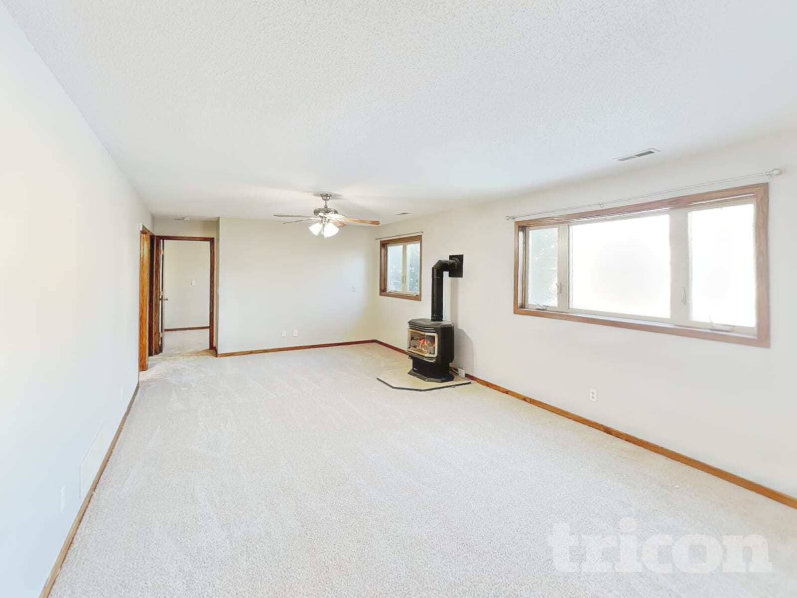 Building Photo - 8009 Delano Way