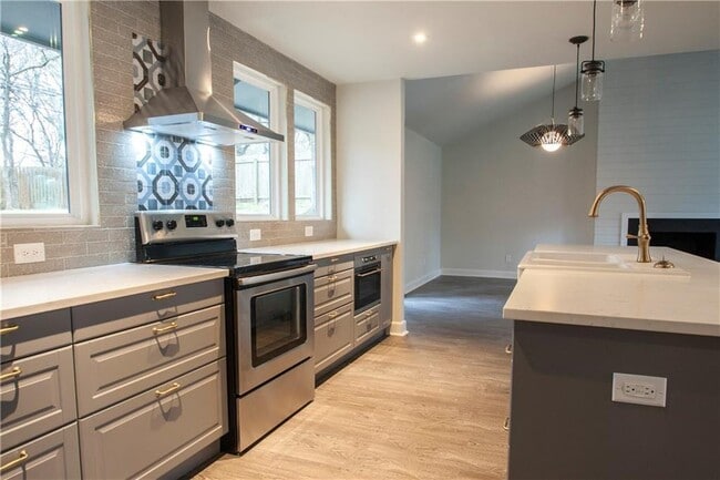 Building Photo - 409 Dove Haven Dr