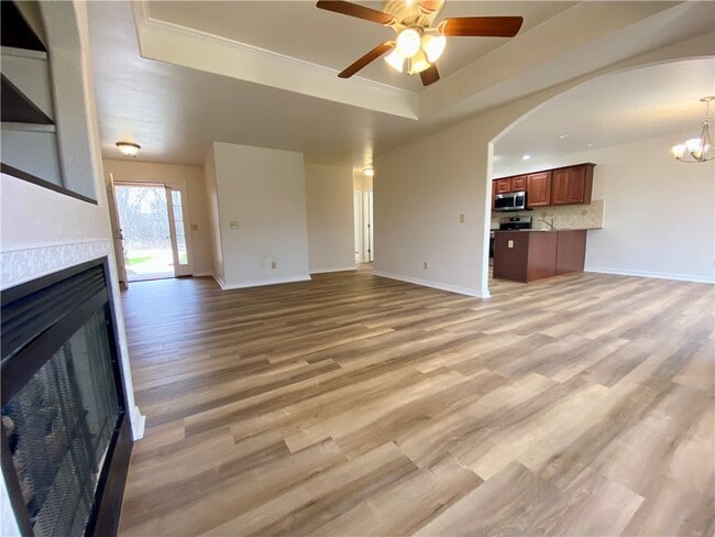 Building Photo - 42 Millsap Cir