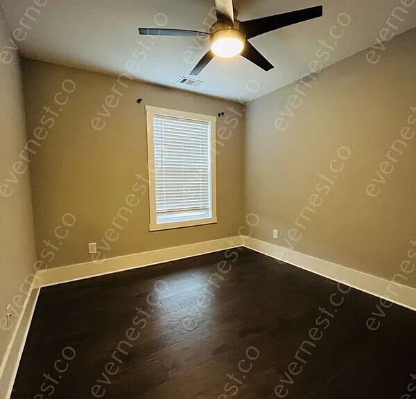 Building Photo - 3-Bed/2.5-Bath Home/Available Soon!
