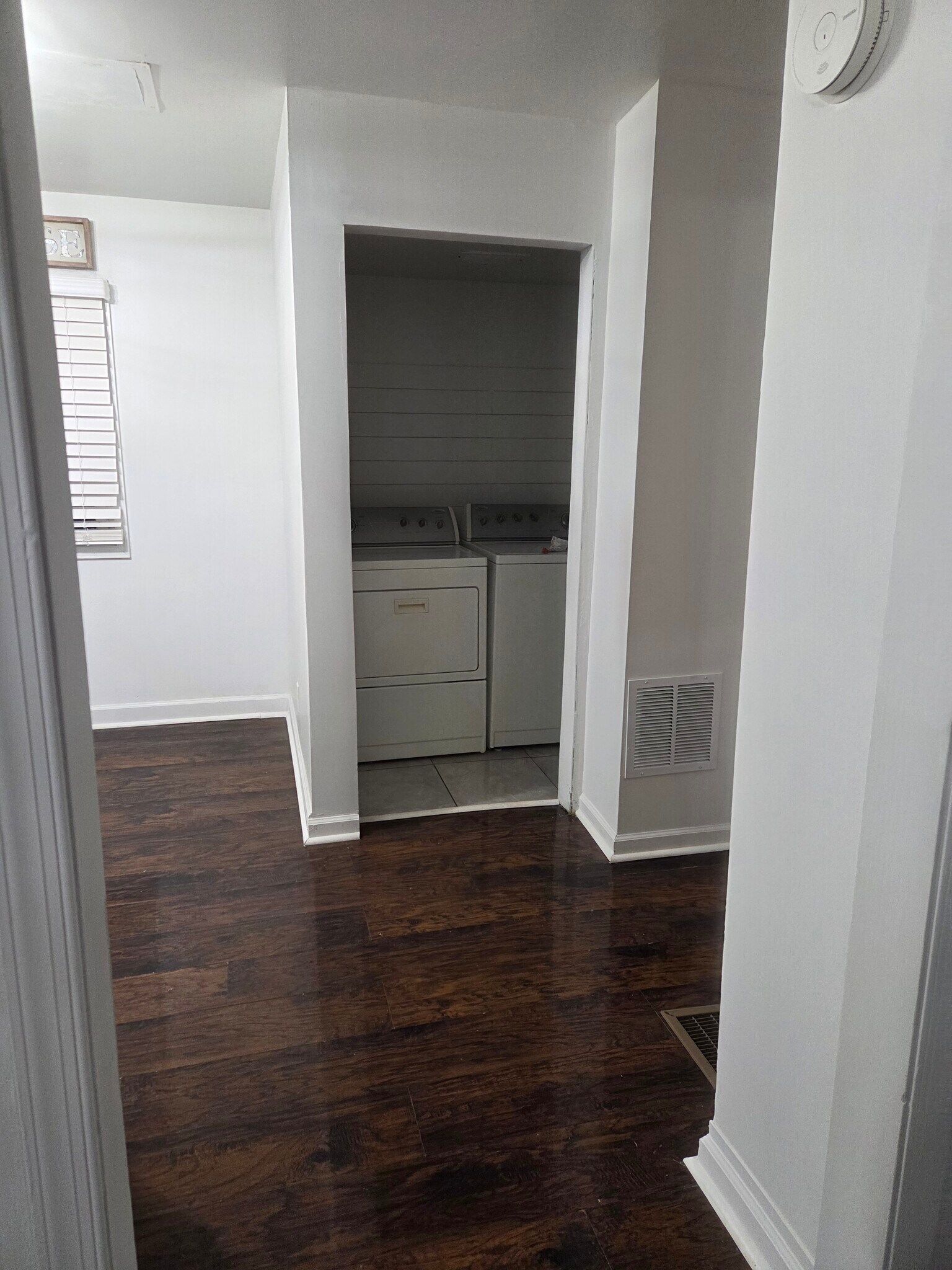 Building Photo - 3608 W 73rd Ct