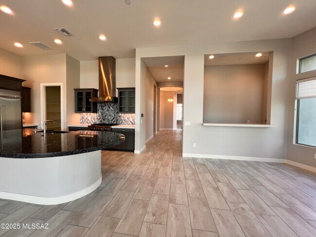 Building Photo - 14205 N Stone View Pl