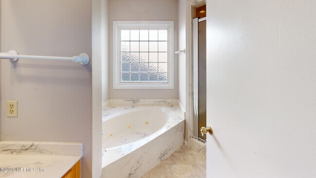 Building Photo - 2063 Wax Myrtle Ct