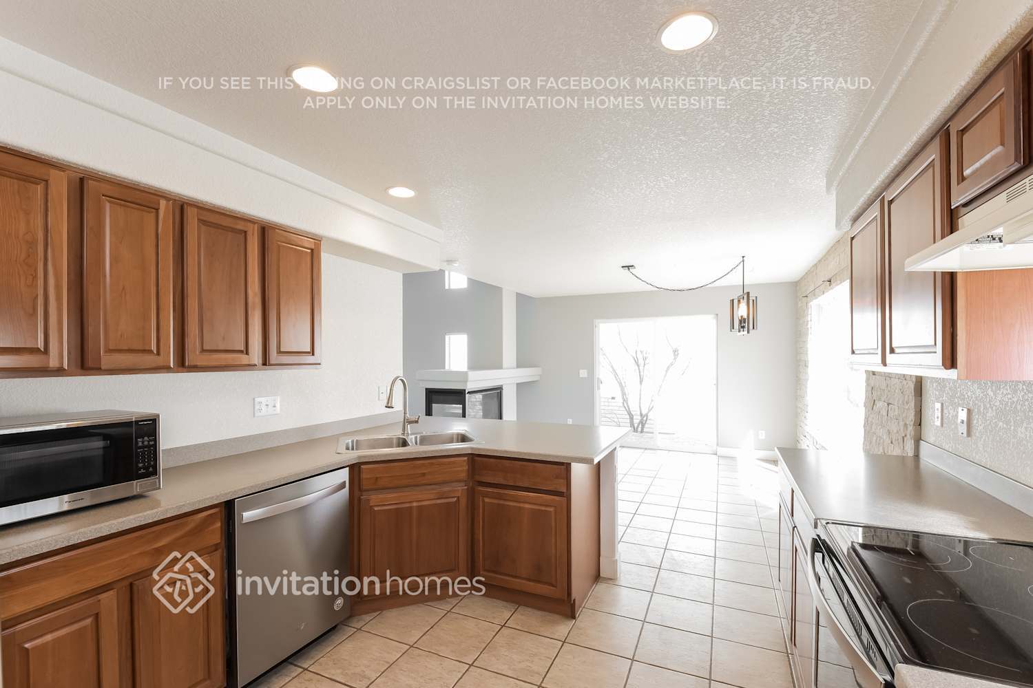 Building Photo - 4820 Flanders Way