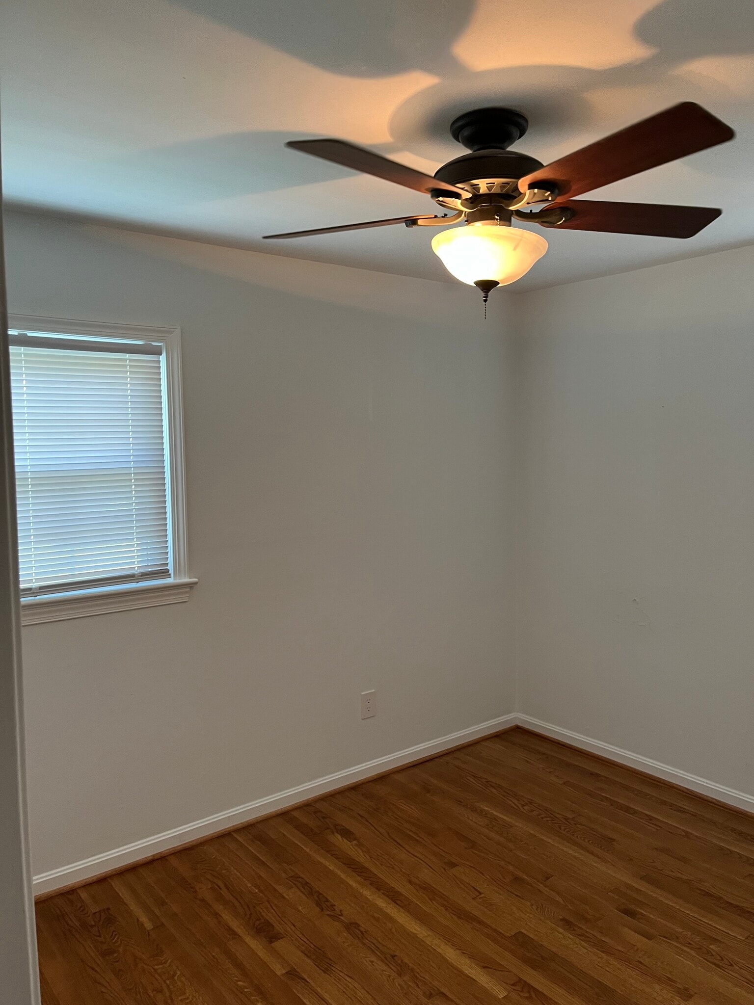 Primary Bedroom - 12 Fairway Ln